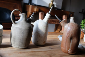 oil / vingegar bottle