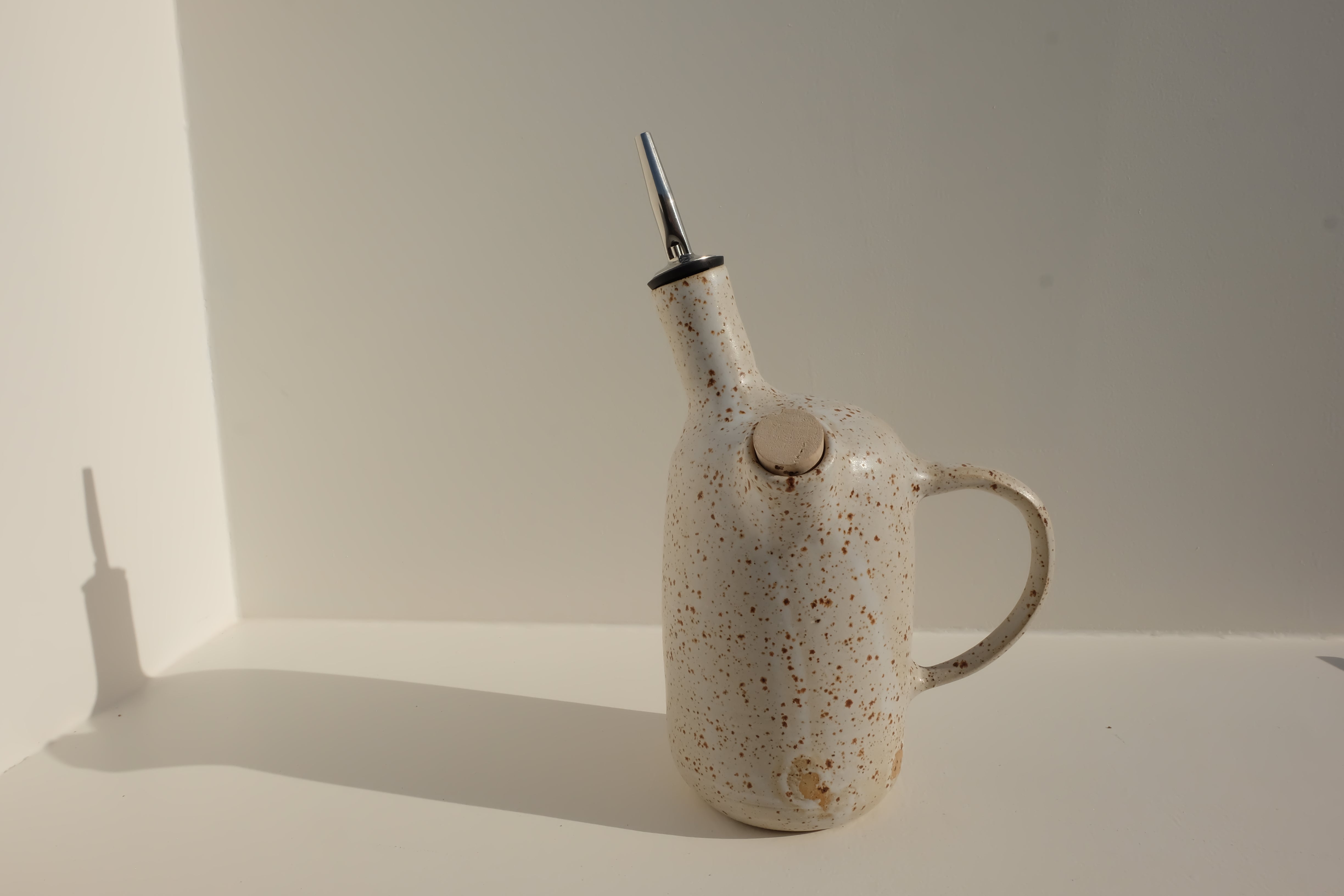 oil / vinegar bottle