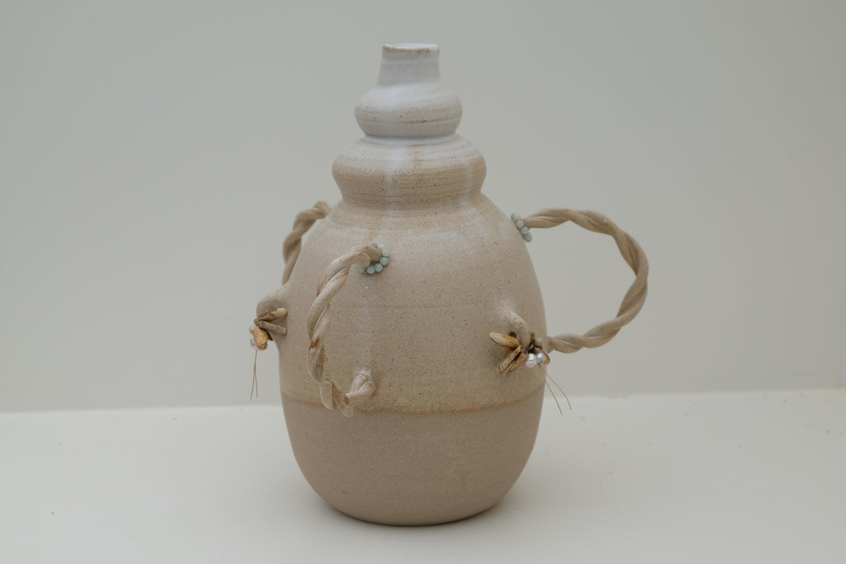 vase