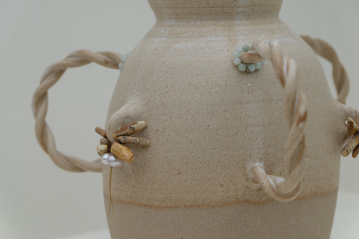 vase