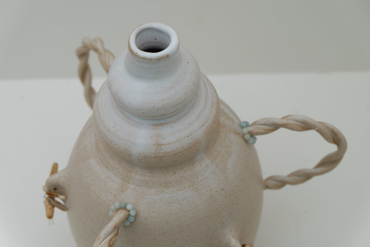 vase
