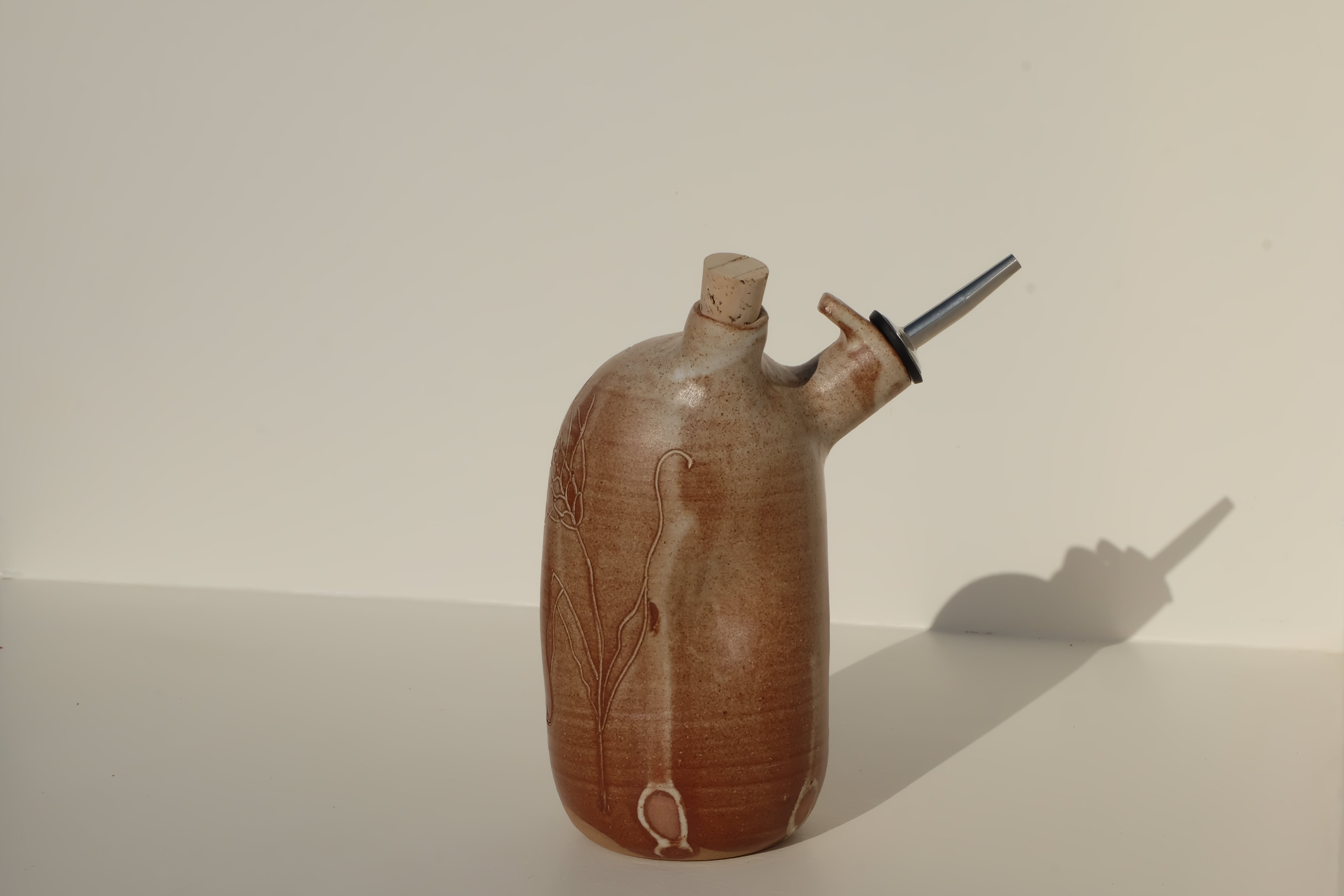 oil / vingegar bottle