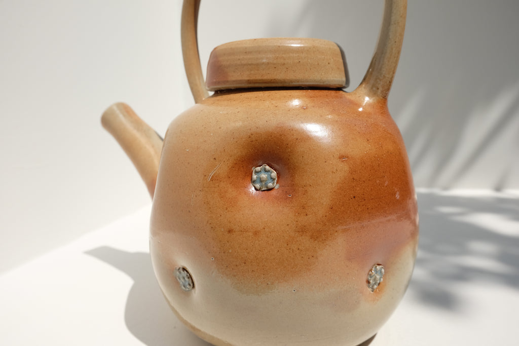 salt teapot
