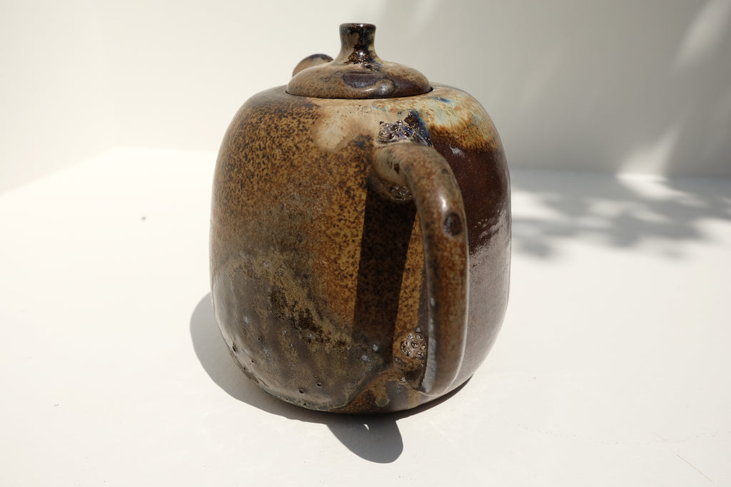salt teapot