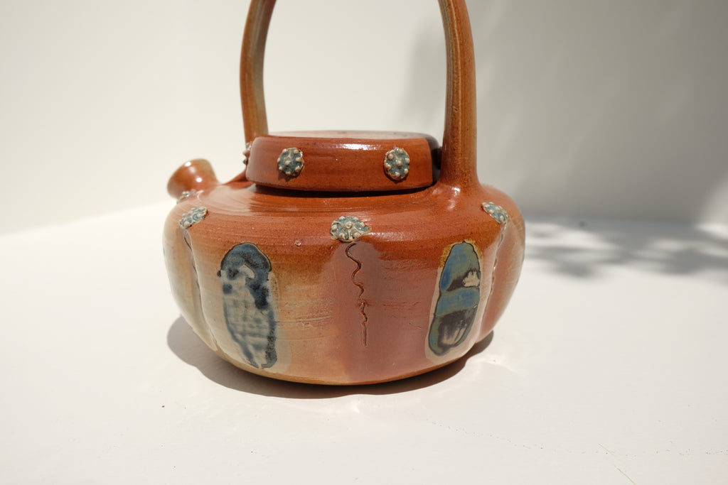 salt teapot