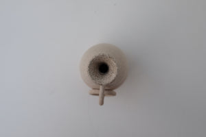 chain vase